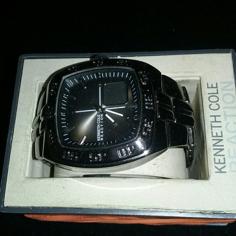 Mens Kenneth Cole watch